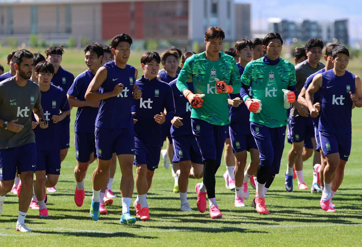 홍명보 감독이 이끄는 축구대표팀이 2일 미국 유타주 헤리먼에 위치한 자이언스뱅크 트레이닝센터에서 훈련을 소화하고 있다. 연합뉴스